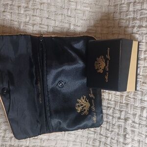 Maui Divers Box 📦